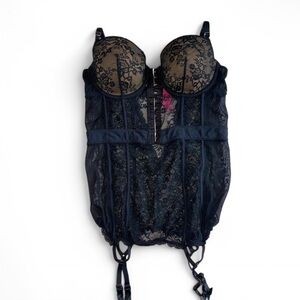 Elegant Black Lace Bustier